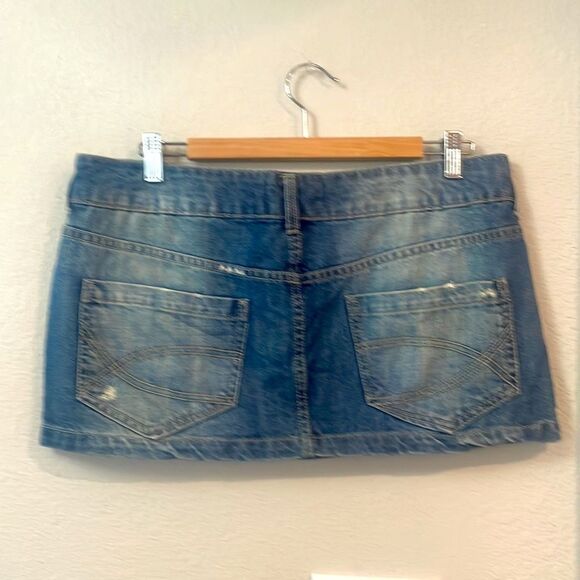 Vintage Denim By TRR Zara - Picture 2 of 4